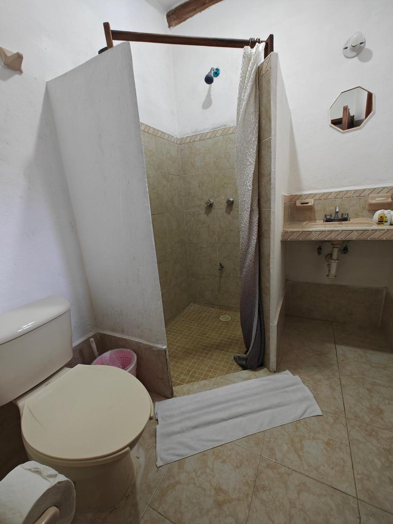 Casa Victor Avila Isla Holbox Bagian luar foto