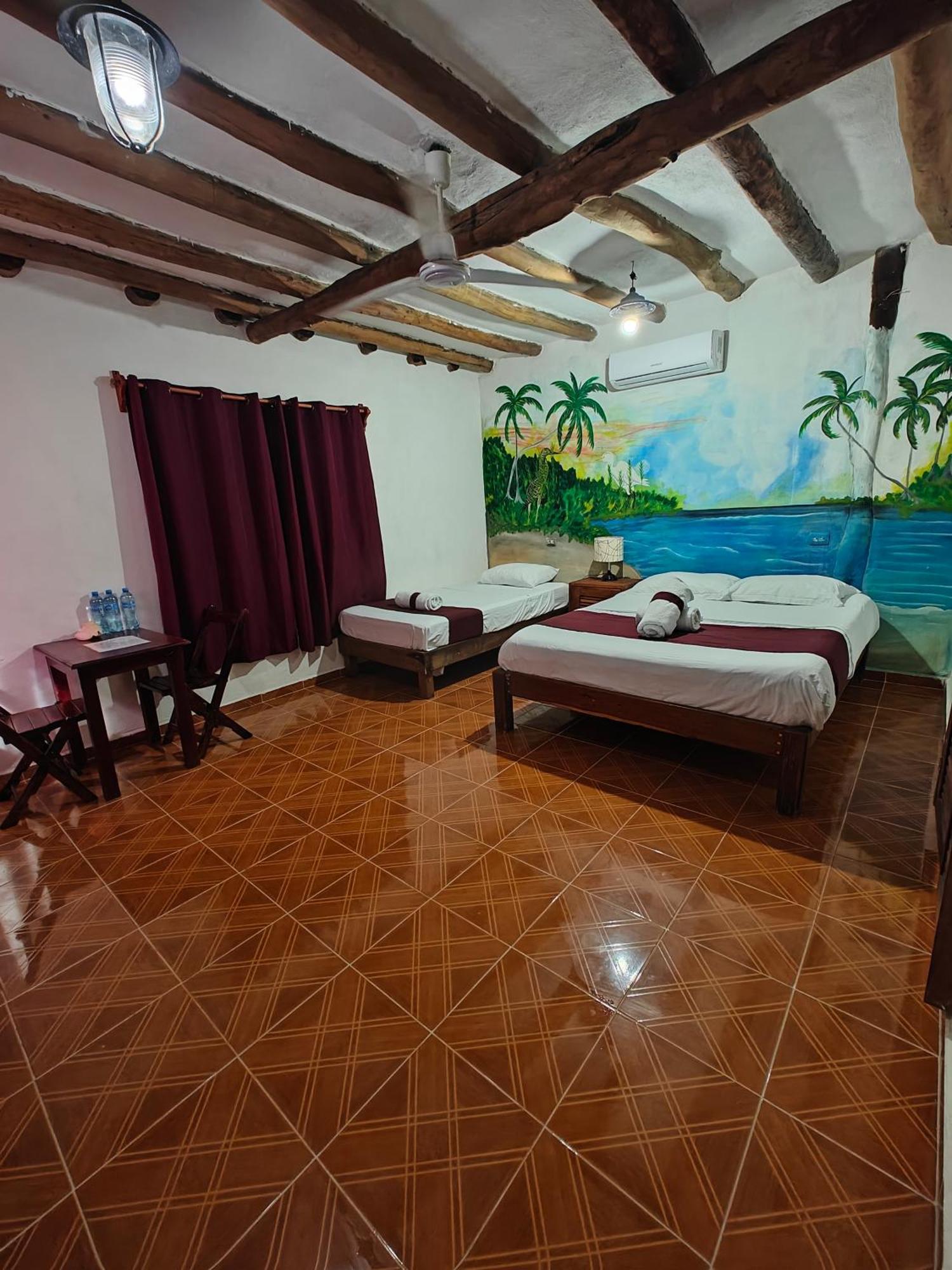 Casa Victor Avila Isla Holbox Bagian luar foto