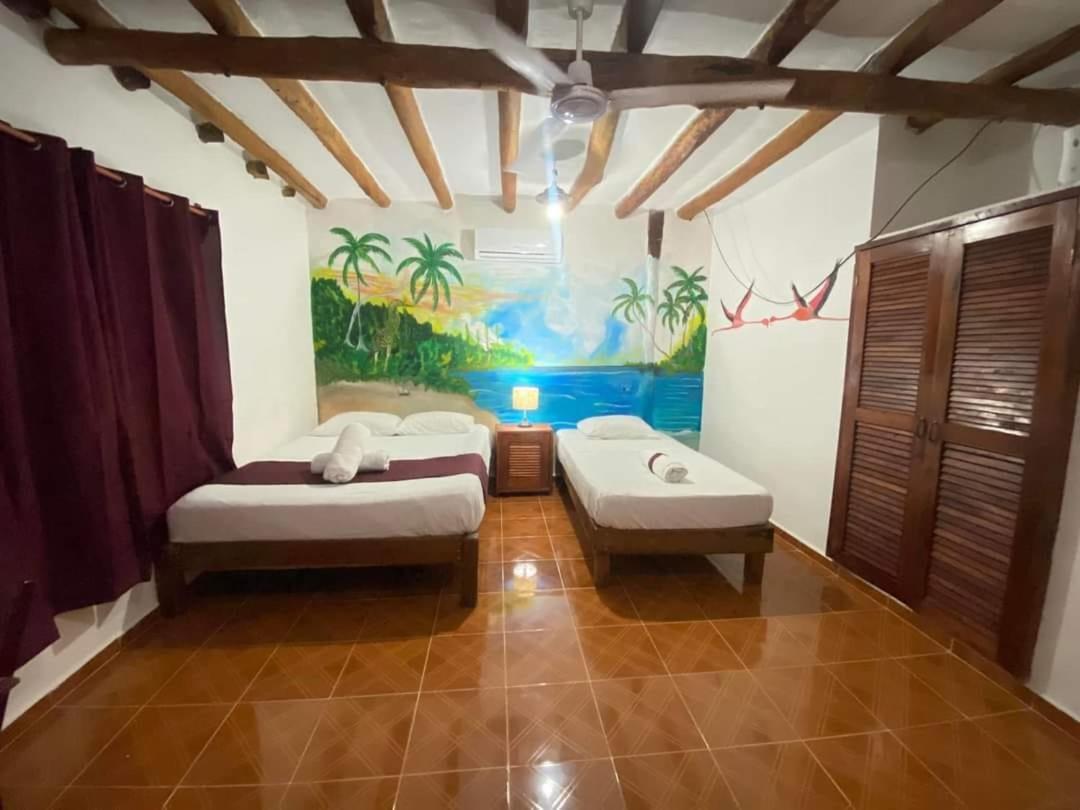 Casa Victor Avila Isla Holbox Bagian luar foto