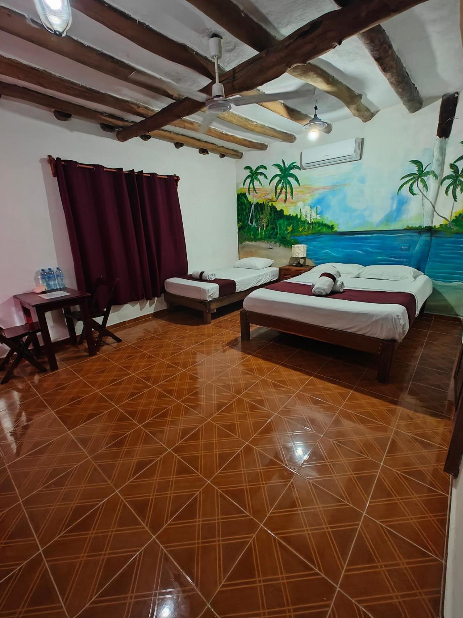 Casa Victor Avila Isla Holbox Bagian luar foto