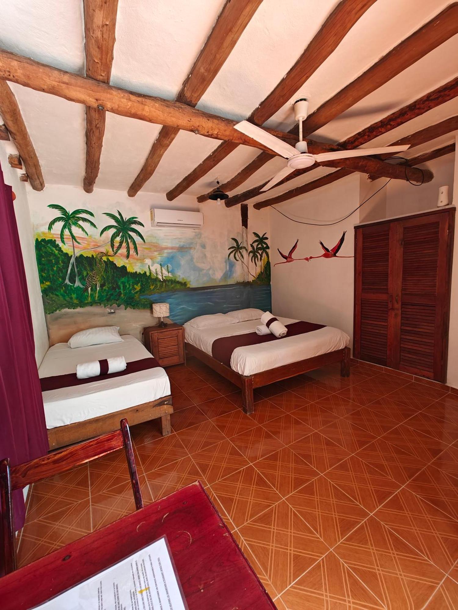 Casa Victor Avila Isla Holbox Bagian luar foto